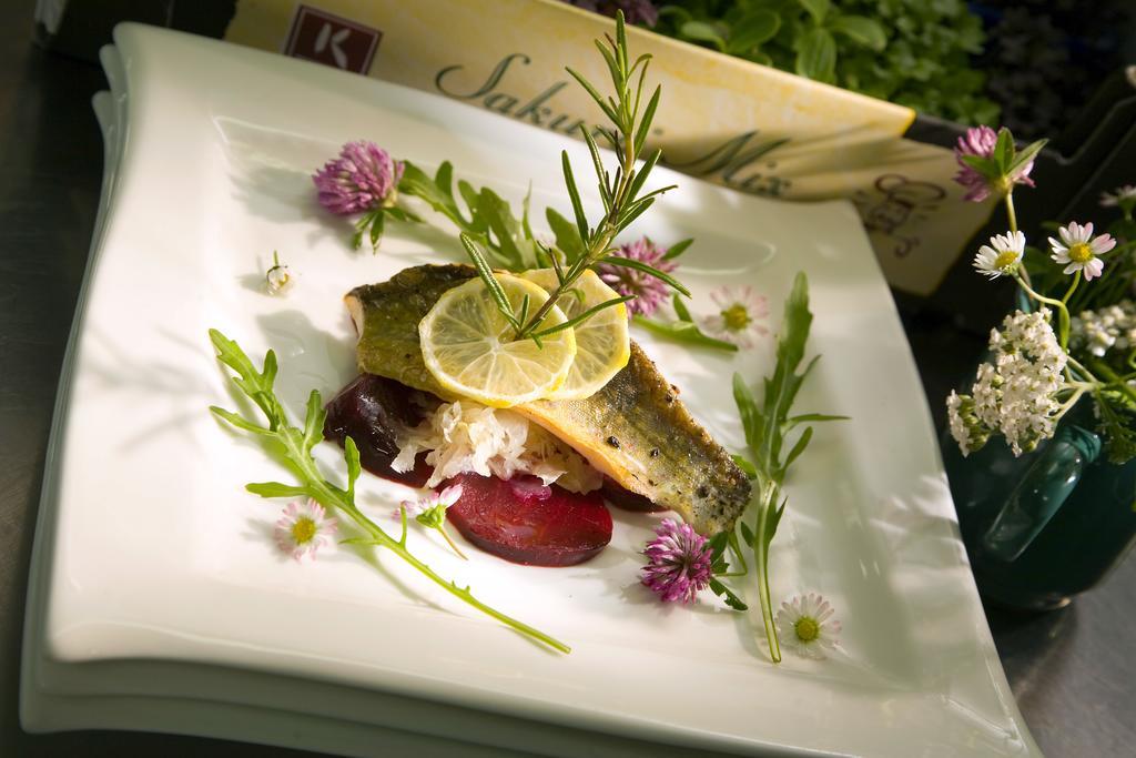 Natur- & Wanderhotel Tuxertal Luaran gambar