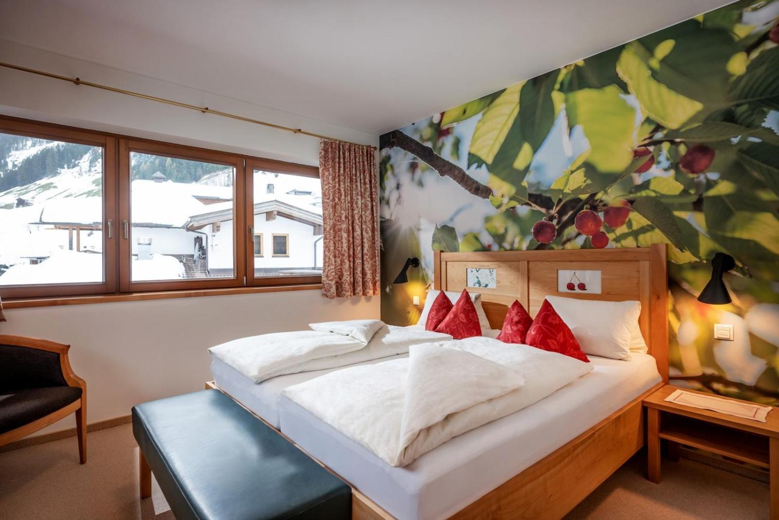 Natur- & Wanderhotel Tuxertal Luaran gambar