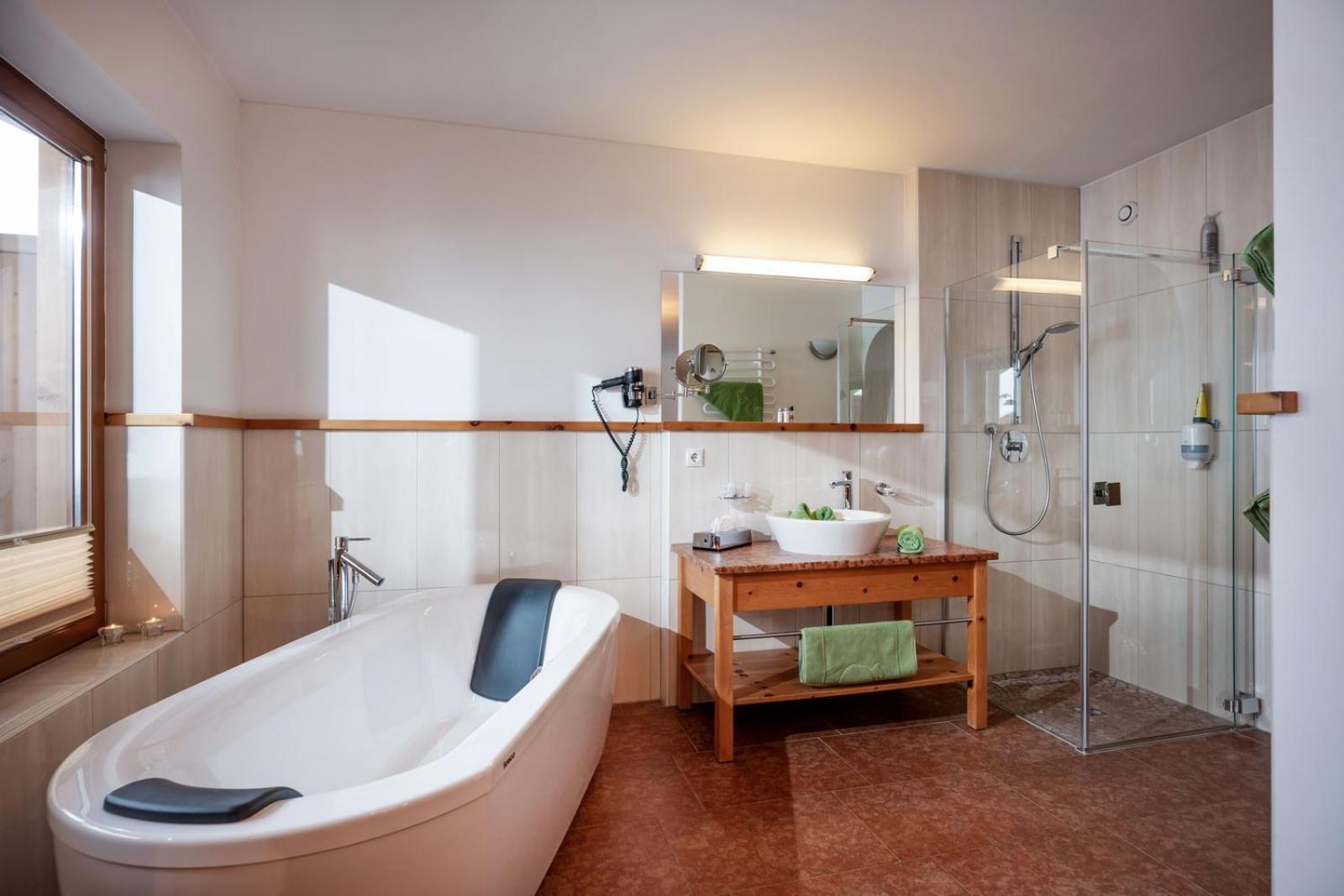Natur- & Wanderhotel Tuxertal Luaran gambar