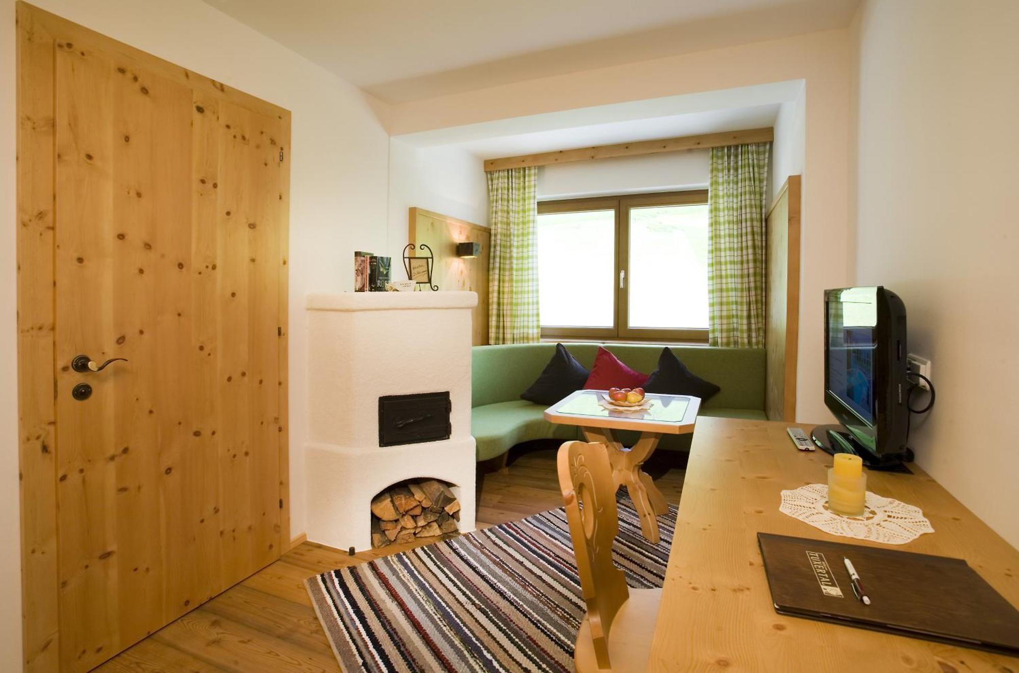 Natur- & Wanderhotel Tuxertal Bilik gambar