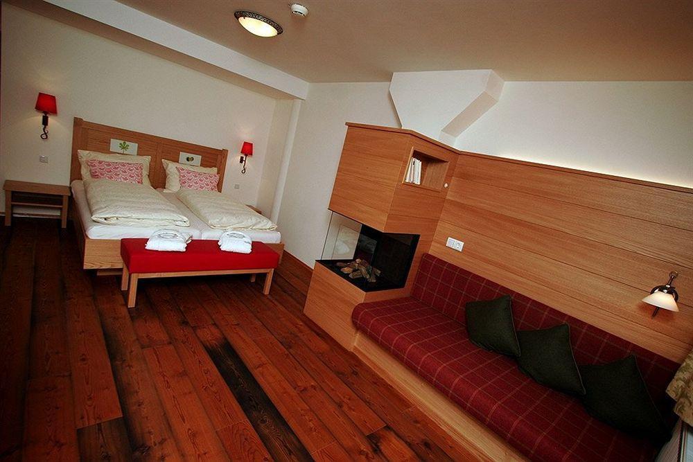 Natur- & Wanderhotel Tuxertal Luaran gambar