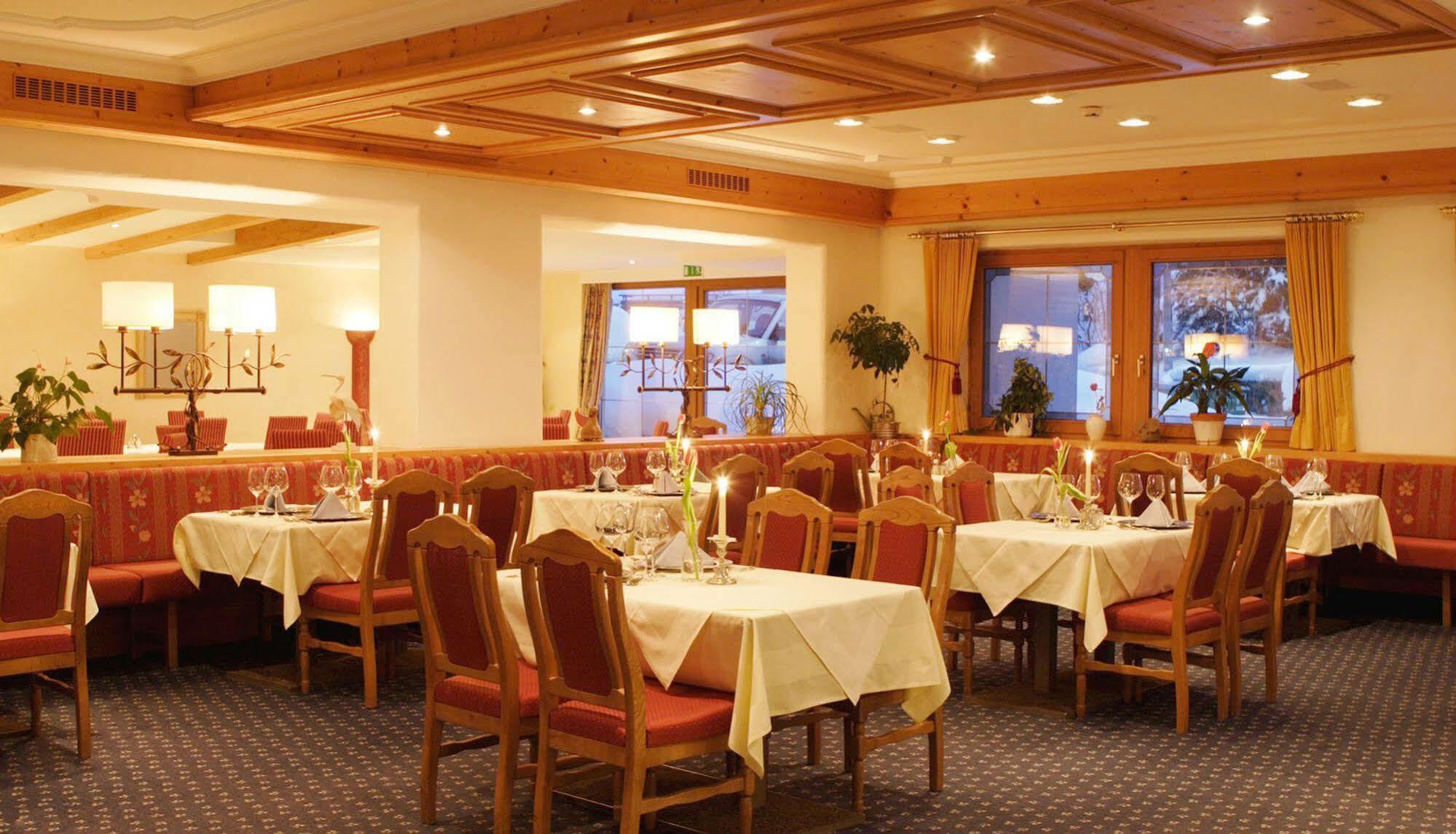 Natur- & Wanderhotel Tuxertal Luaran gambar